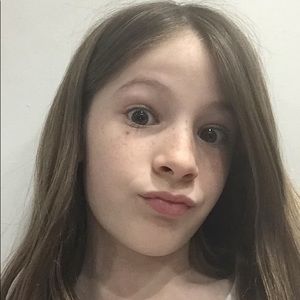 Meet your Posher, Lila